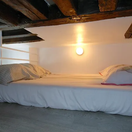 Quartier Latin 3* פריז